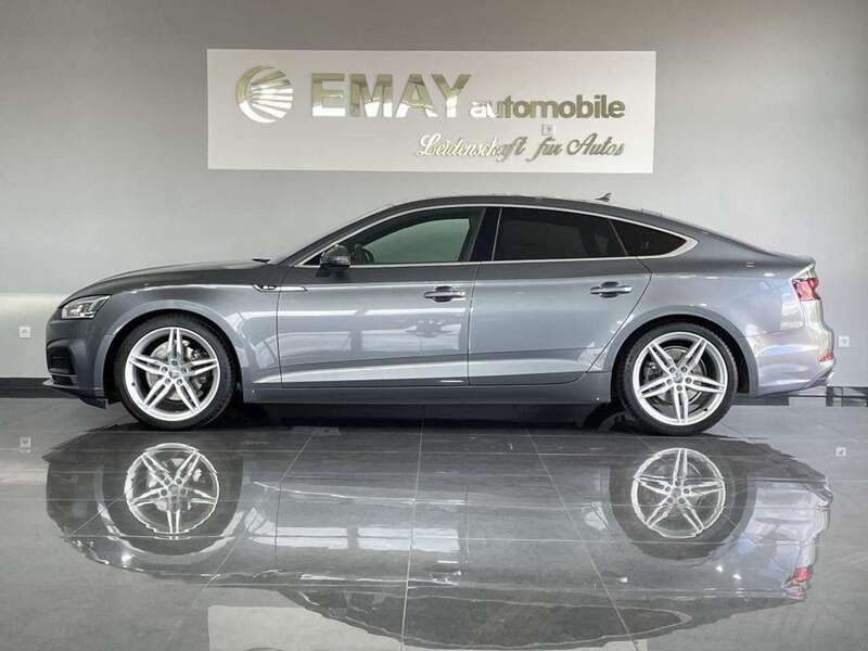 Grau Gebraucht 2019 Audi A5 Sportback S-Line Limousine | 33.898 € (Teuer) - Bild 1/3