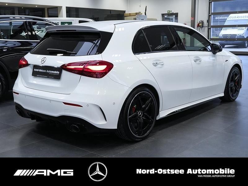 Gebraucht Mercedes A35 AMG AMG 306 PS (225 kW) 2024 Unilack polarweiß Limousine