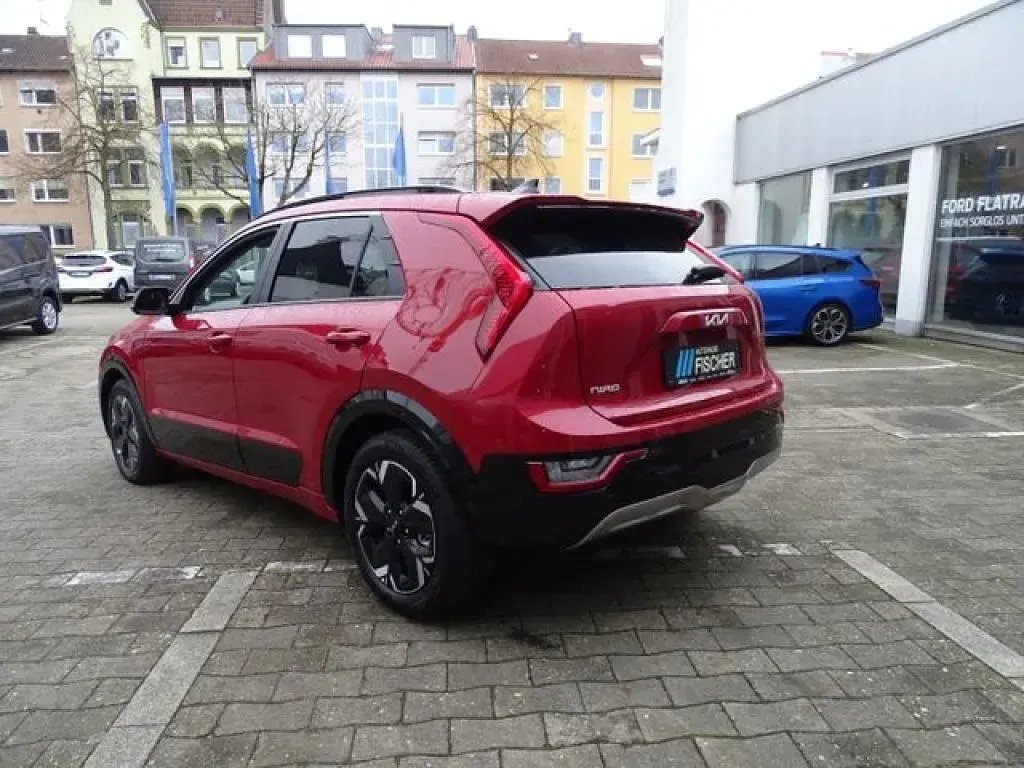 Gebraucht Kia e-Niro Inspiration 150 kW (204 PS) 2024 (cr5) runway rot met. SUV