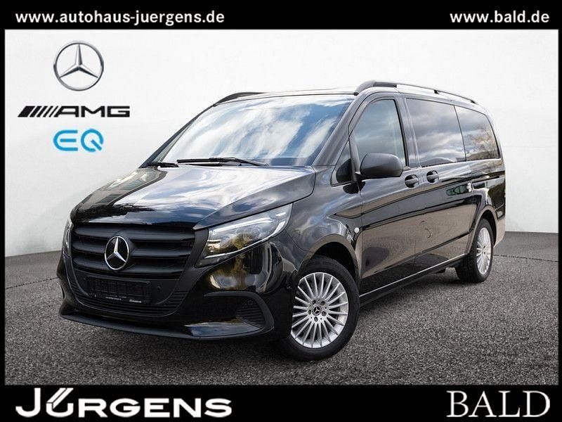 Schwarz obsidianschwarz metallic Gebraucht 2024 Mercedes Vito Van / Kleinbus | 50.240 € - Bild 1/4