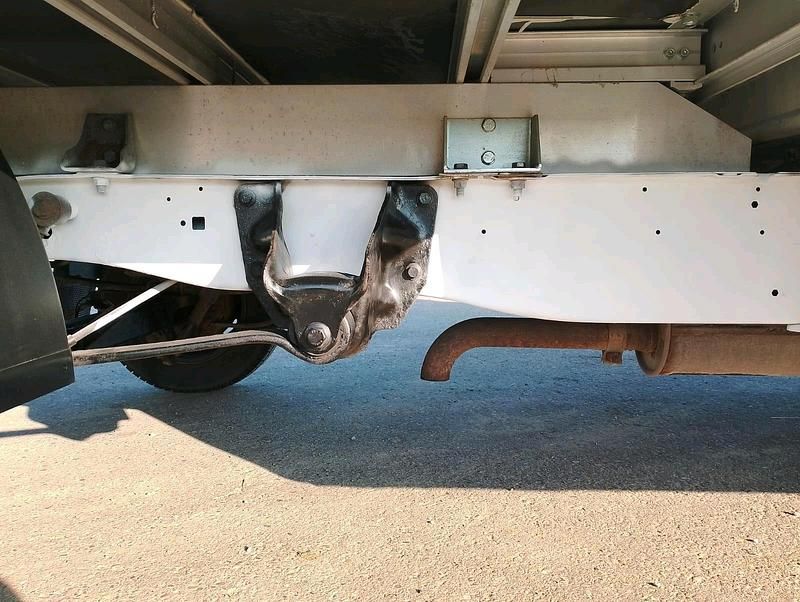 Gebraucht Ford Transit 75 PS (55 kW) 2001 Weiß Pickup