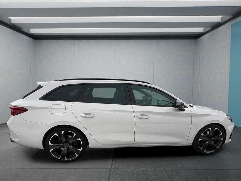 Second-hand Cupra Leon 333 CP (244 kW) 2024 Alb Break