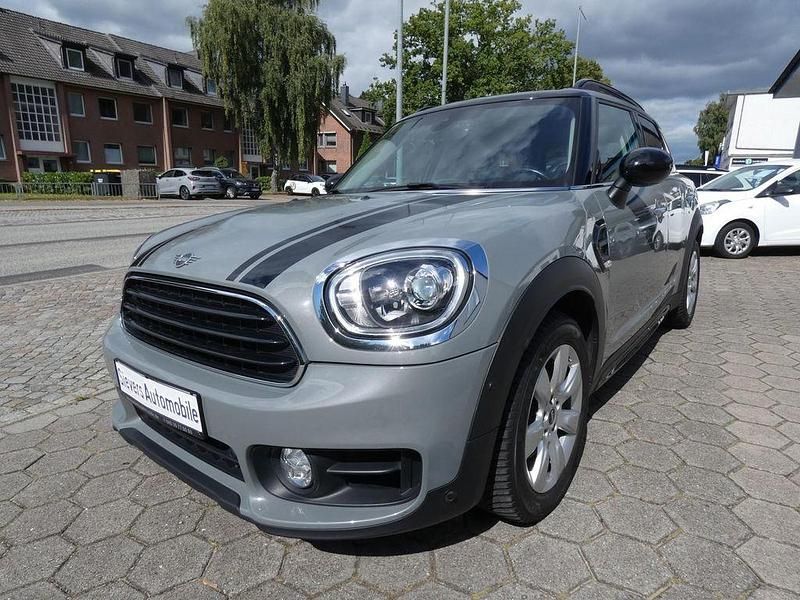 Grau Gebraucht 2019 Mini Cooper Countryman Chili SUV | 19.990 € (Fairer Preis) - Bild 1/4