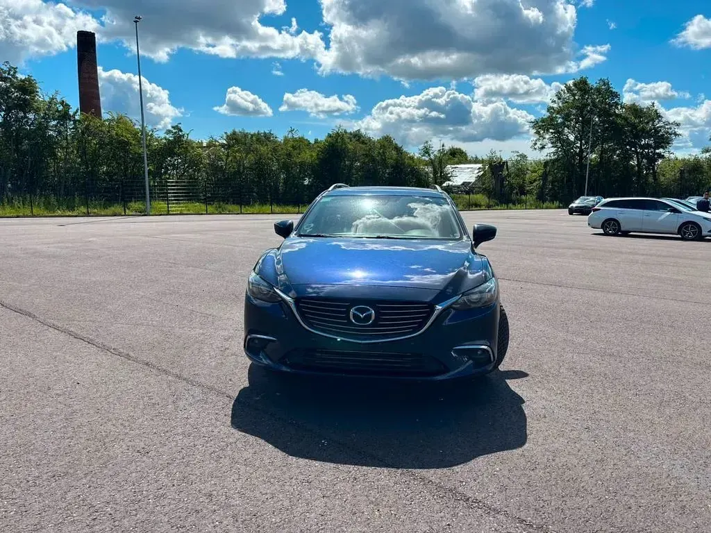 Gebraucht Mazda 6 150 PS (110 kW) 2018 Blau Kombi