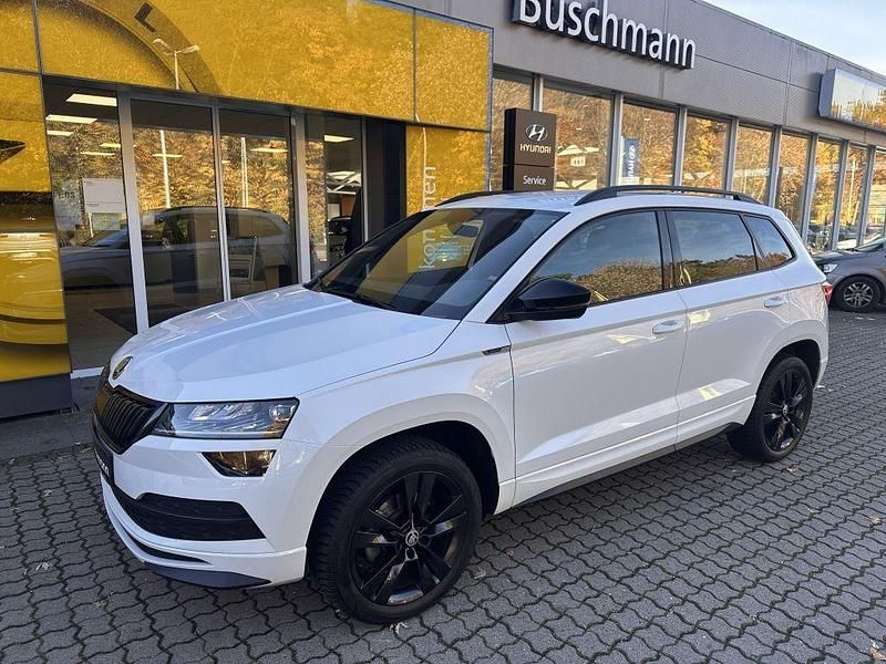 Gebraucht Skoda Karoq SportLine 150 PS (110 kW) 2019 Moon white metallic SUV