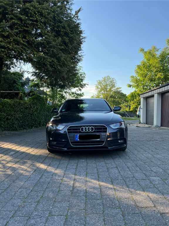 Andere außenfarben Gebraucht 2014 Audi A4 S-line plus Kombi | 11.099 € (Fairer Preis) - Bild 1/4