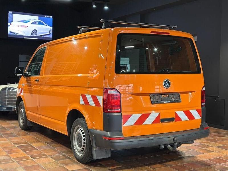 Gebraucht VW T6 150 PS (110 kW) 2017 Orange Van