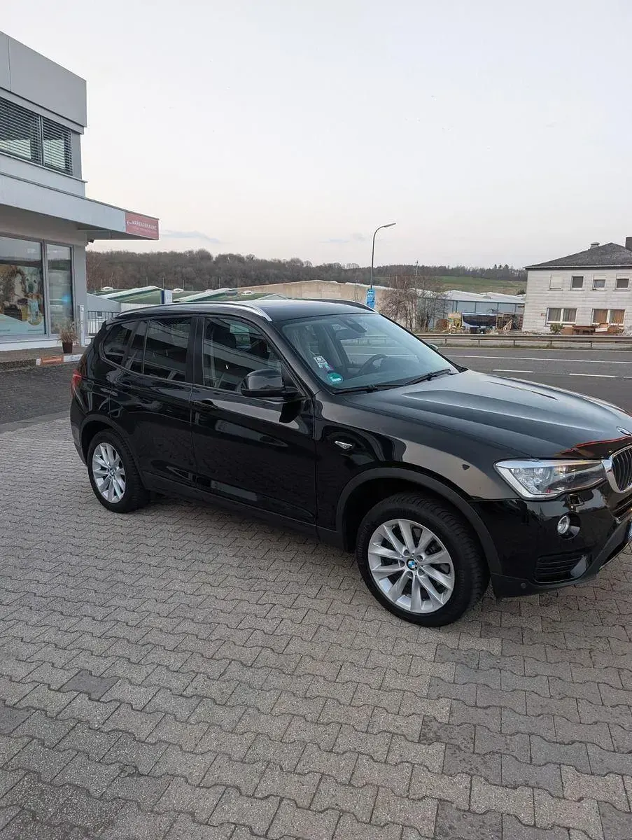 Gebraucht BMW X3 Advantage 190 PS (139 kW) 2017 Schwarz SUV