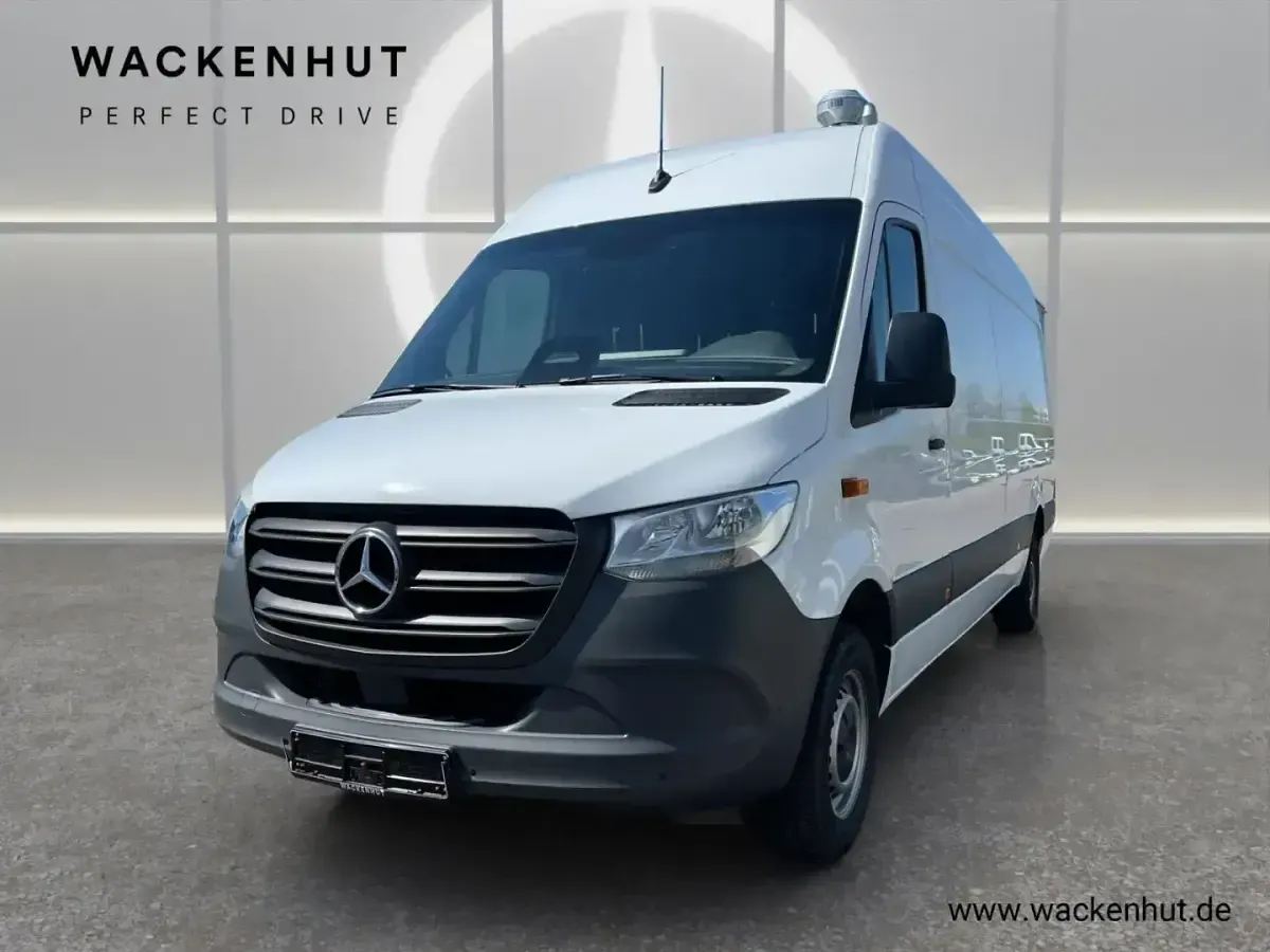 Gebraucht Mercedes Sprinter 170 PS (125 kW) 2024 Weiß Van