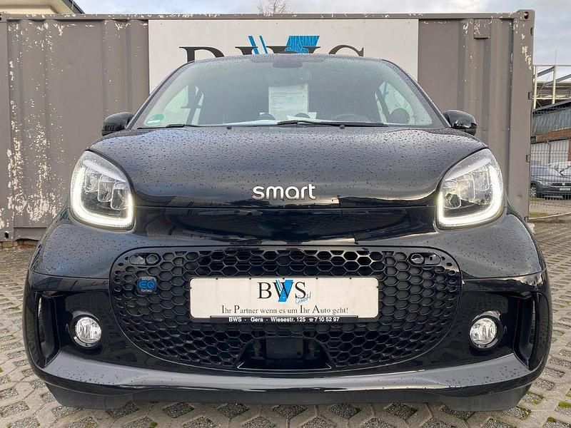 Gebraucht Smart ForTwo Electric Drive 60 kW (82 PS) 2021 Schwarz Cabrio