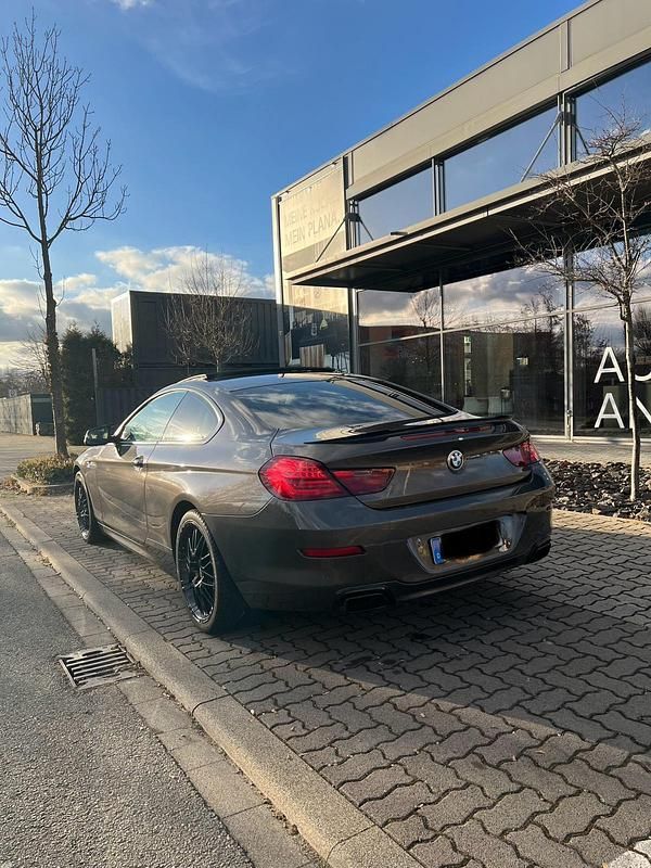 Andere farben Gebraucht 2011 BMW 640 M Sport Coupé | 17.999 € (Fairer Preis) - Bild 1/4