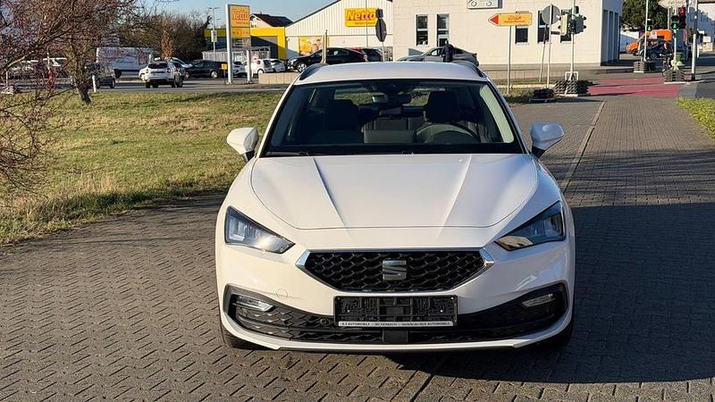 Gebraucht Seat Leon Style 116 PS (85 kW) 2024 Weiß Limousine