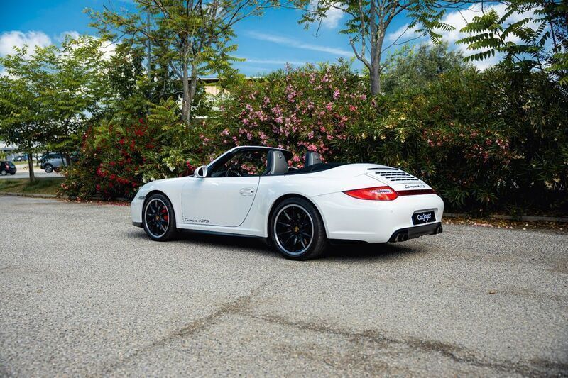 Weiß Gebraucht 2012 Porsche 911 Carrera 4 GTS Cabrio | 104.990 € - Bild 1/4