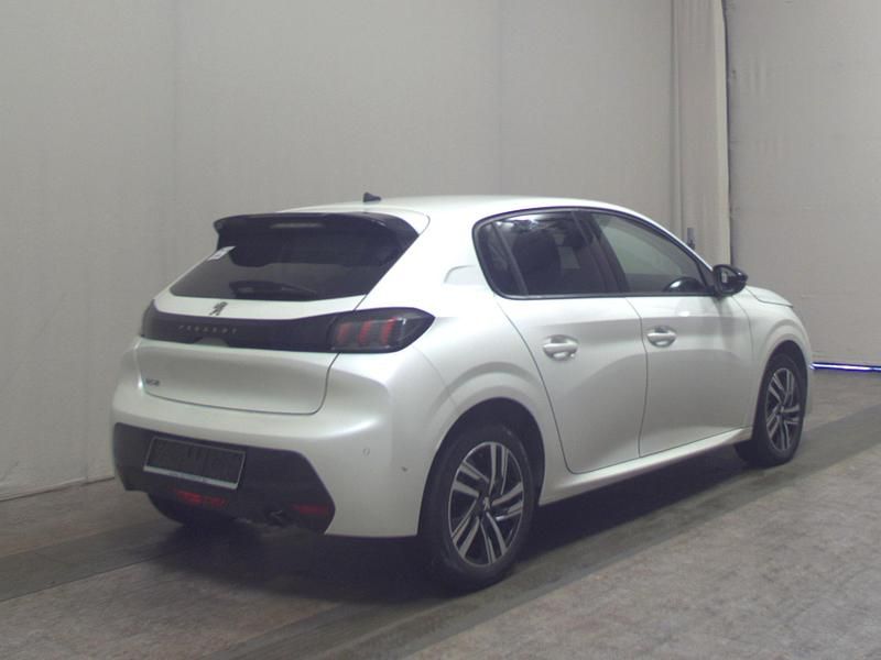 Gebraucht Peugeot 208 Allure 101 PS (74 kW) 2022 Weiss Kleinwagen