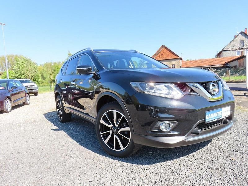 Gebraucht Nissan X-Trail Tekna 131 PS (96 kW) 2017 Schwarz SUV
