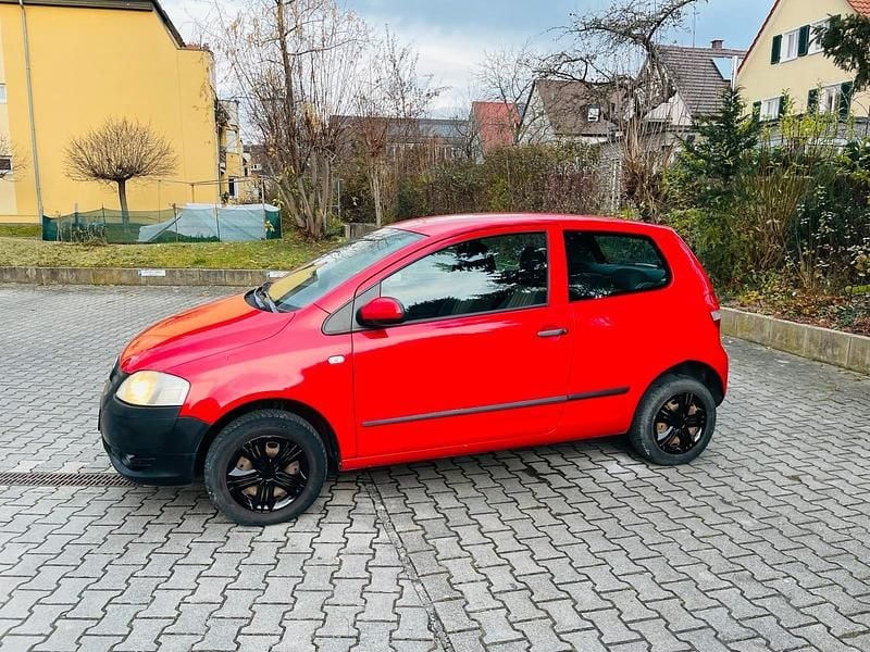 Gebraucht VW Fox 75 PS (55 kW) 2006 Rot Kleinwagen
