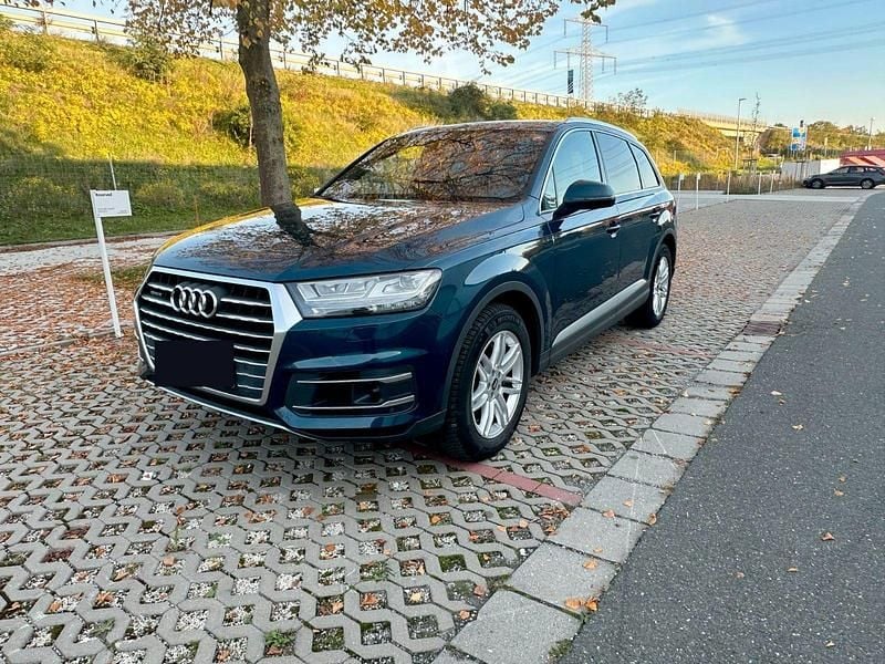 Blau Gebraucht 2019 Audi Q7 Premium SUV | 42.900 € (Guter Preis) - Bild 1/4