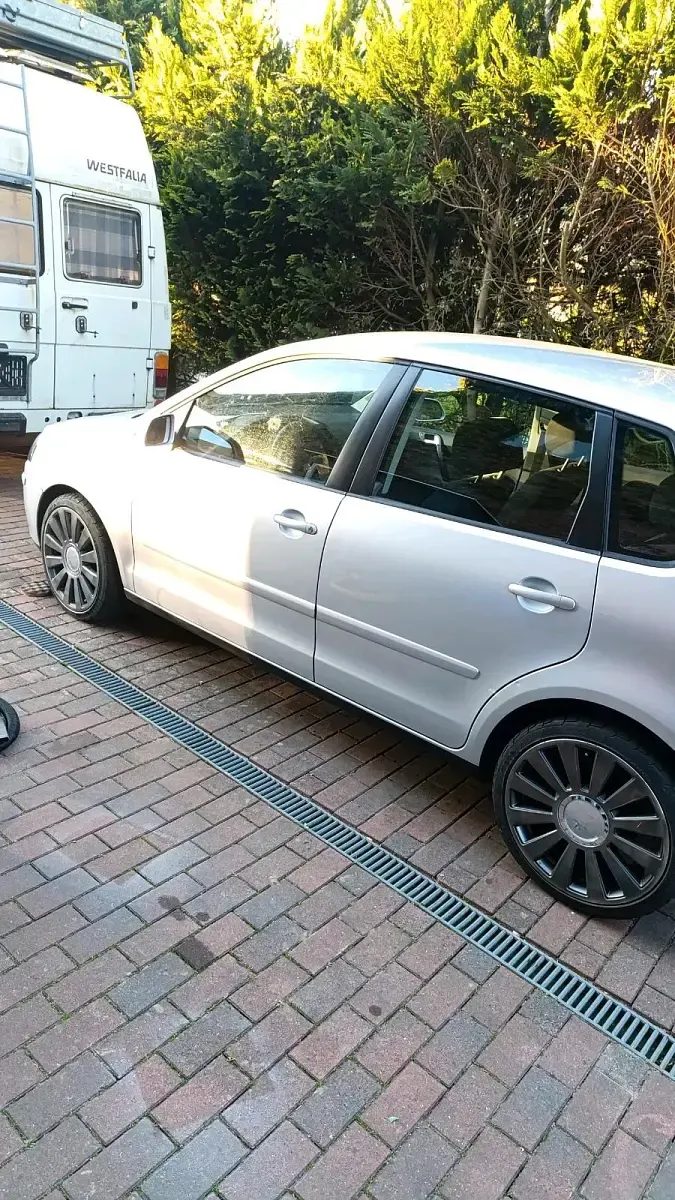 Gebraucht VW Polo 55 PS (40 kW) 2007 Silber Kleinwagen