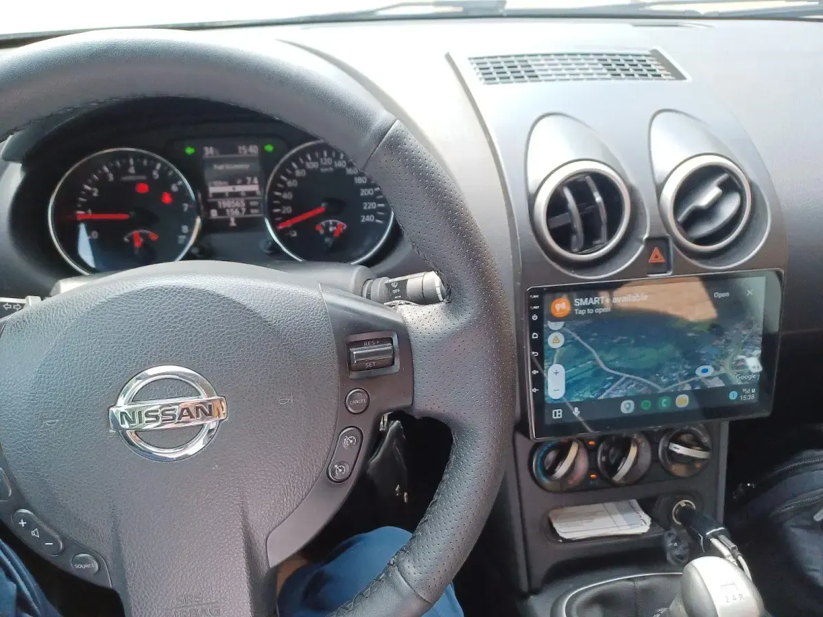 Gebraucht Nissan Qashqai 117 PS (86 kW) 2013 Grau SUV