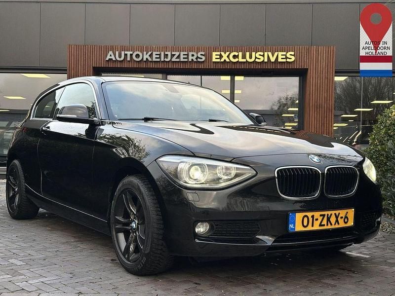 Gebraucht BMW 114 102 PS (75 kW) 2013 Schwarz Kleinwagen