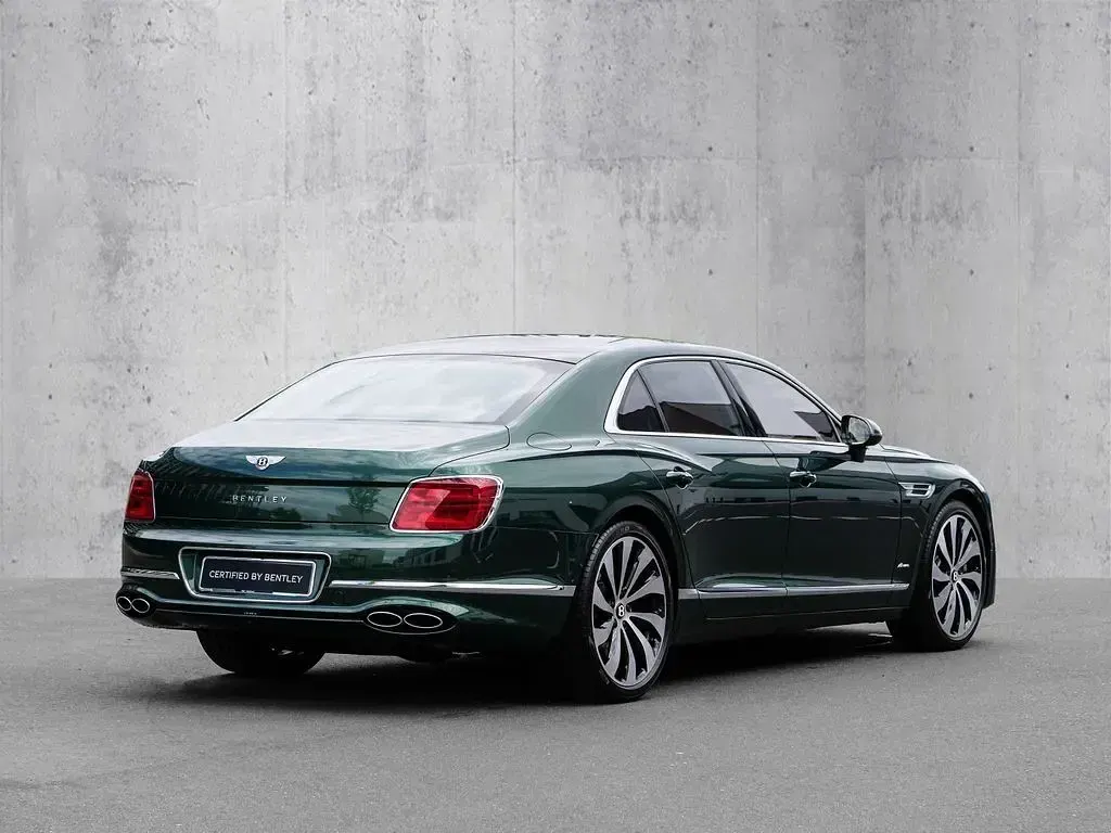 Brugt Bentley Flying Spur 549 HK (403 kW) 2024 Grøn Sedan