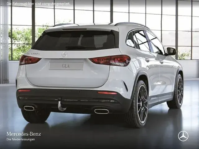 Gebraucht Mercedes GLA250 218 PS (160 kW) 2022 SUV