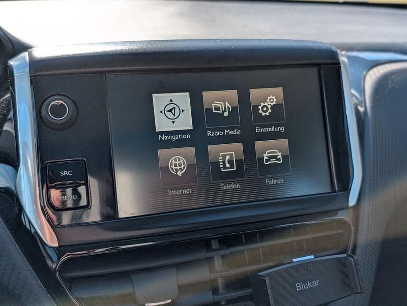 Gebraucht Peugeot 2008 Allure 131 PS (96 kW) 2015 Weiß SUV