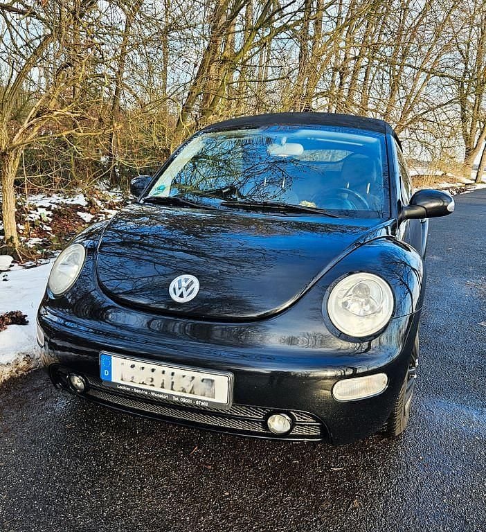 Gebraucht VW New Beetle 101 PS (74 kW) 2005 Schwarz Kleinwagen