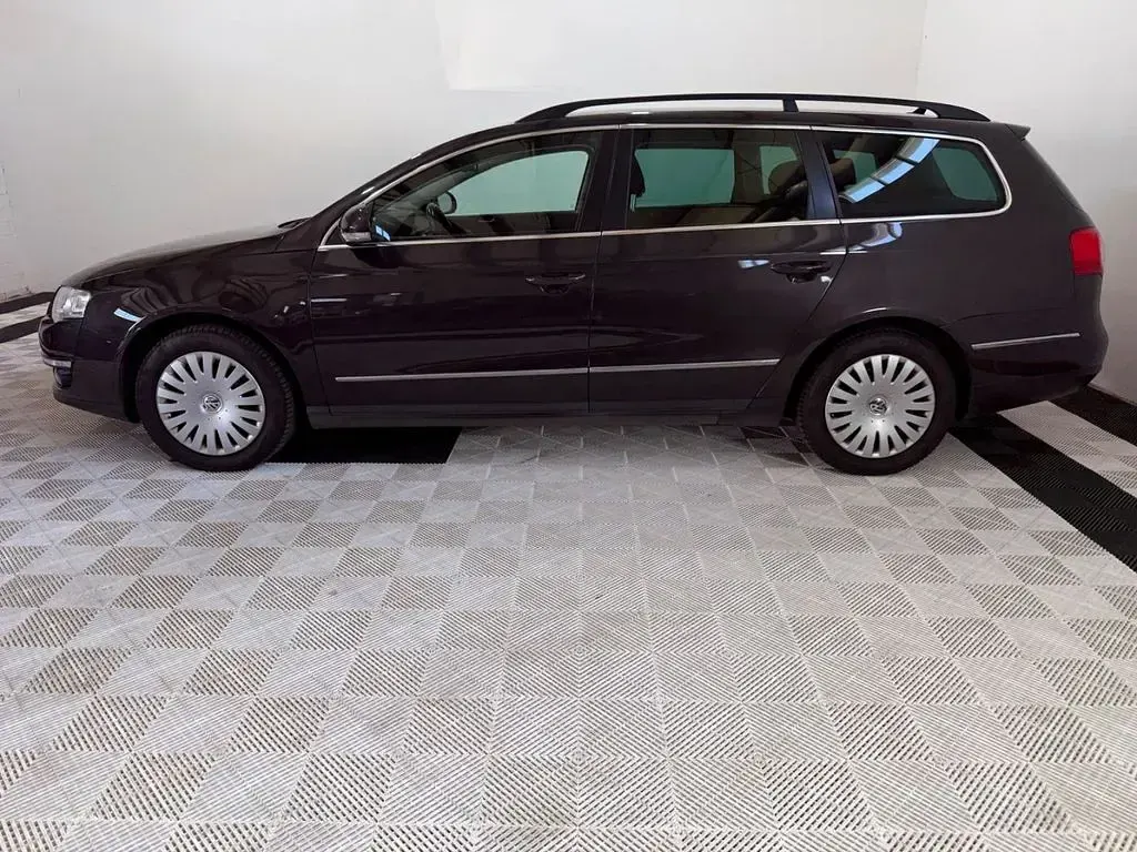 Gebraucht VW Passat Comfortline 122 PS (89 kW) 2010 Braun Kombi