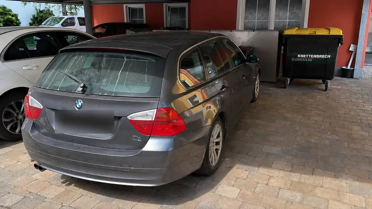 Gebraucht BMW 325 218 PS (160 kW) 2007 Grau Kombi