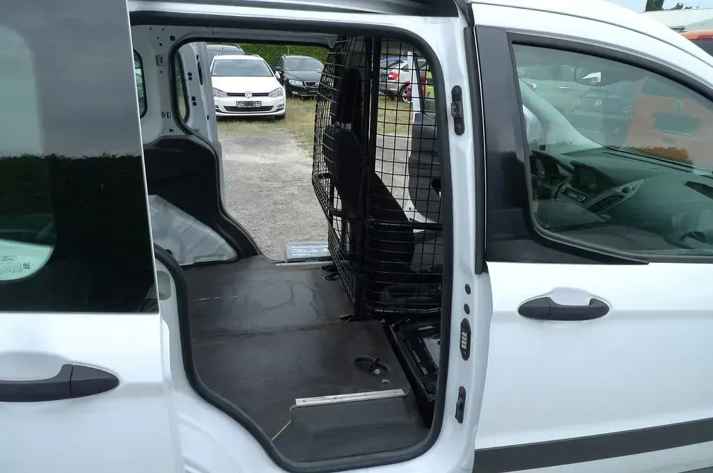 Gebraucht Ford Transit Trend 75 PS (55 kW) 2020 Weiß Van / Kleinbus