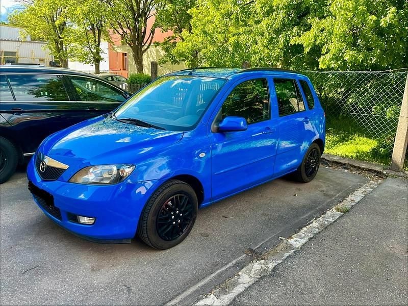 Gebraucht Mazda 2 101 PS (74 kW) 2004 Blau Kleinwagen