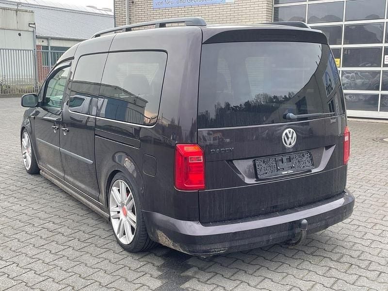 Gebraucht VW Caddy Maxi Trendline 102 PS (75 kW) 2015 Schwarz Van / Kleinbus
