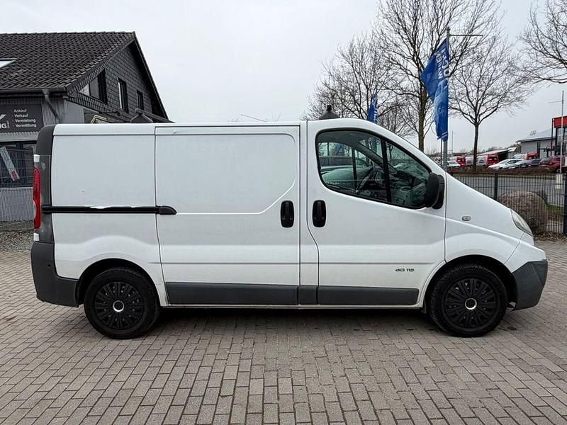 Gebraucht Renault Trafic R.S. 114 PS (83 kW) 2011 Weiß Van / Kleinbus