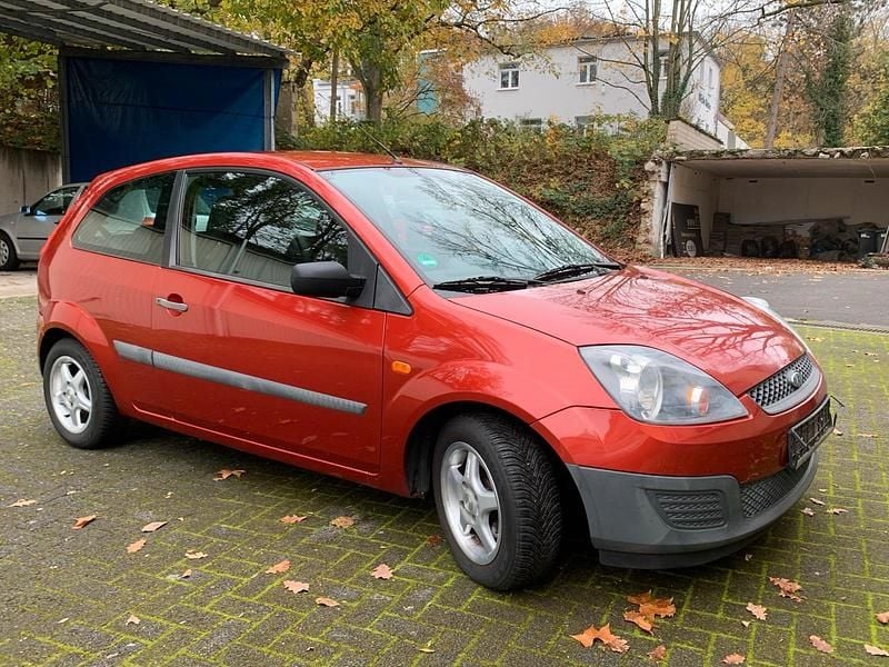 Orange Gebraucht 2006 Ford Fiesta Kleinwagen | 1.800 € (Fairer Preis) - Bild 1/4