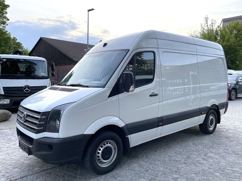 Weiss Gebraucht 2013 VW Crafter Van | 14.875 € (Teuer) - Bild 1/4