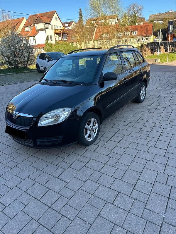 Second-hand Skoda Fabia 85 CP (62 kW) 2009 Negru Break