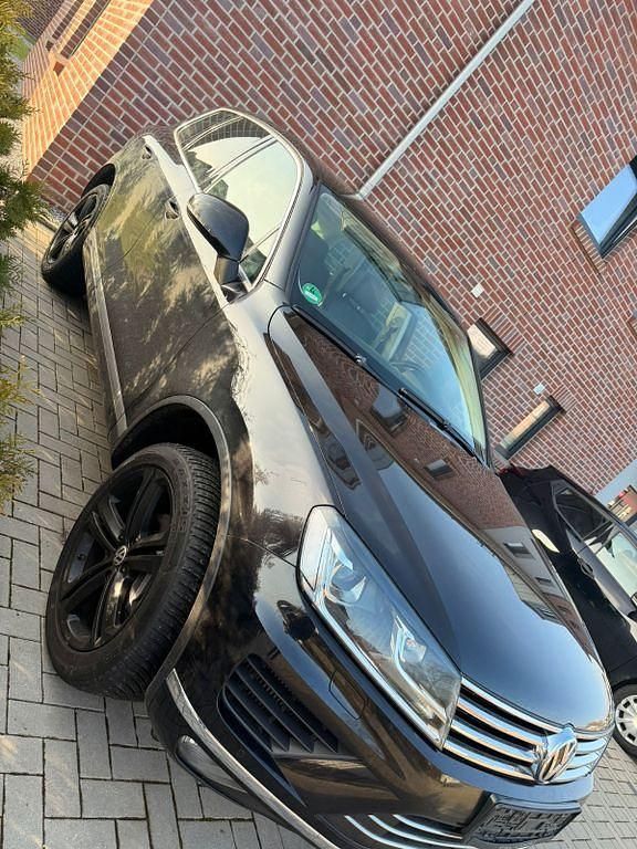 Gebraucht VW Touareg Terrain Tech 262 PS (192 kW) 2015 Schwarz SUV