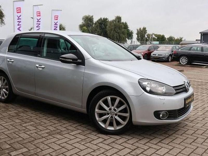 Gebraucht VW Golf VI Style 86 PS (63 kW) 2011 Silber Kleinwagen
