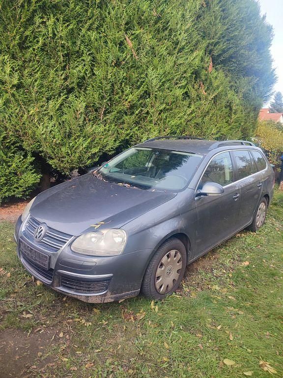 Grau Gebraucht 2009 VW Golf VI Individual Kleinwagen | 2.000 € (Superpreis) - Bild 1/3