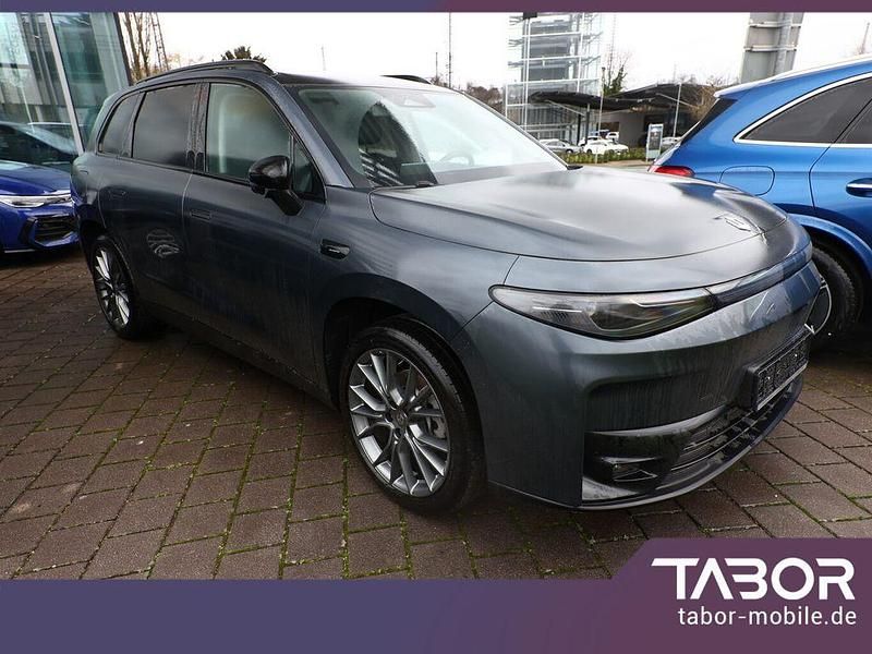 Neu Leapmotor C10 215 PS (158 kW) 2025 Grau SUV