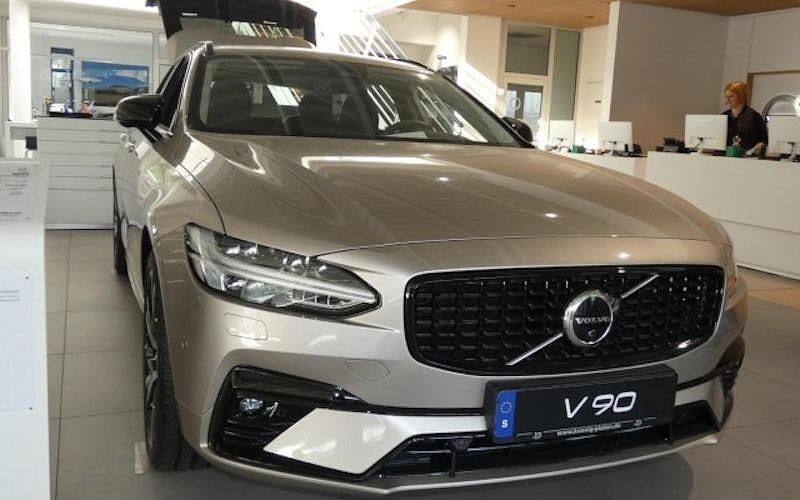 Second-hand Volvo V90 Ultimate 197 CP (144 kW) 2023 Gri Break
