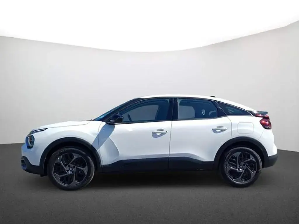 Gebraucht Citroën C4 Feel 131 PS (96 kW) 2023 Weiß SUV