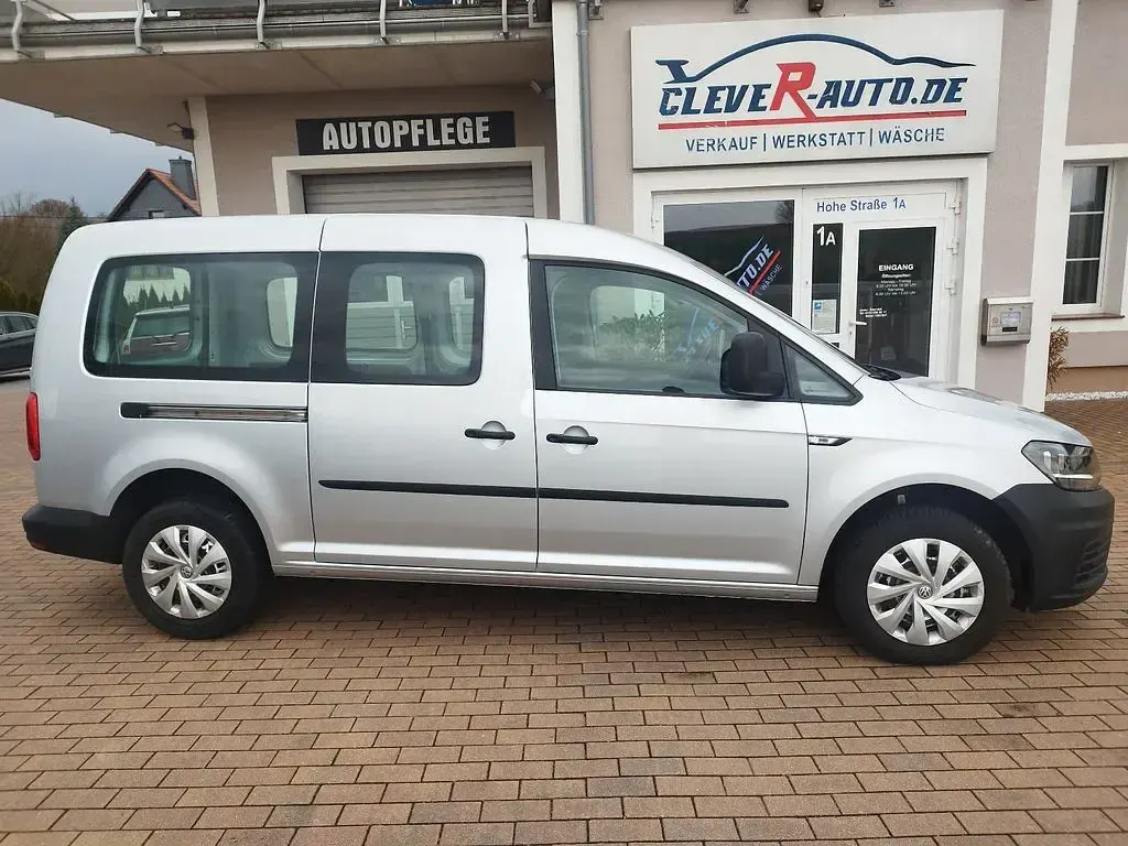 Usata VW Caddy 102 CV (75 kW) 2016 Argento Monovolume