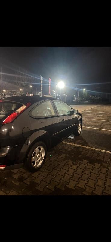 Usata Ford Focus 101 CV (74 kW) 2006 Nero Coupé