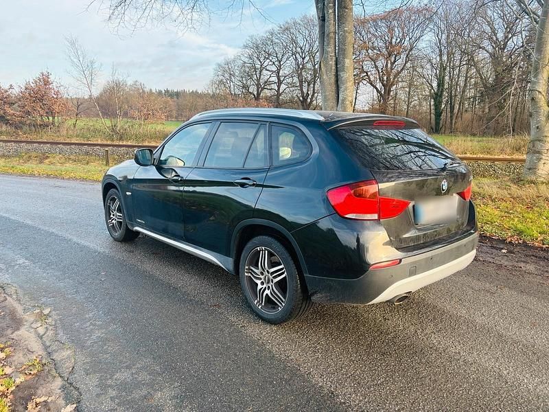 Gebraucht BMW X1 177 PS (130 kW) 2010 Schwarz SUV