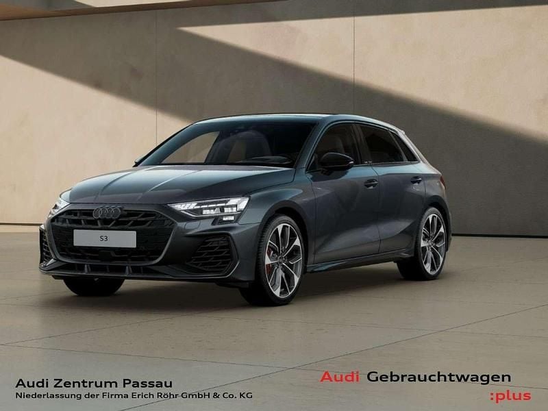 Daytonagrau perleffekt Gebraucht 2024 Audi S3 Limousine | 49.700 € (Guter Preis) - Bild 1/4