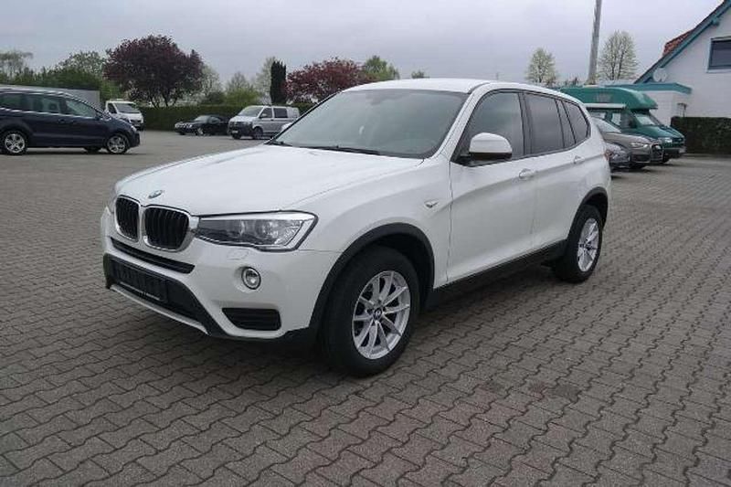 Alpinweiss 3 Gebraucht 2016 BMW X3 Advantage SUV | 12.899 € (Superpreis) - Bild 1/4