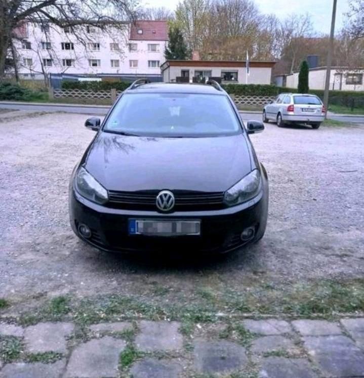 Schwarz Gebraucht 2012 VW Golf VI Kombi | 3.950 € (Fairer Preis) - Bild 1/4