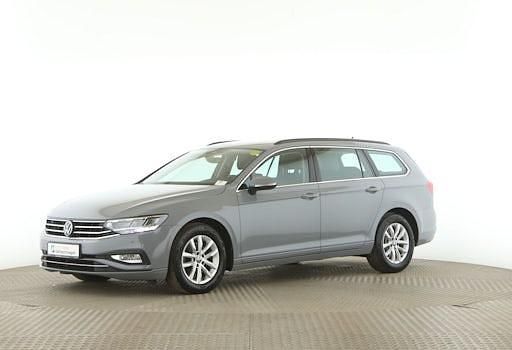 Gebraucht VW Passat Business 150 PS (110 kW) 2022 Grau Kombi